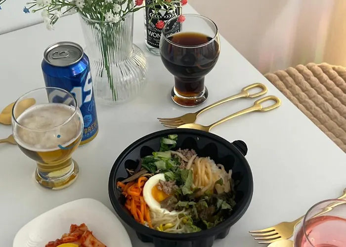 40s Cozy Hongdae * 首爾